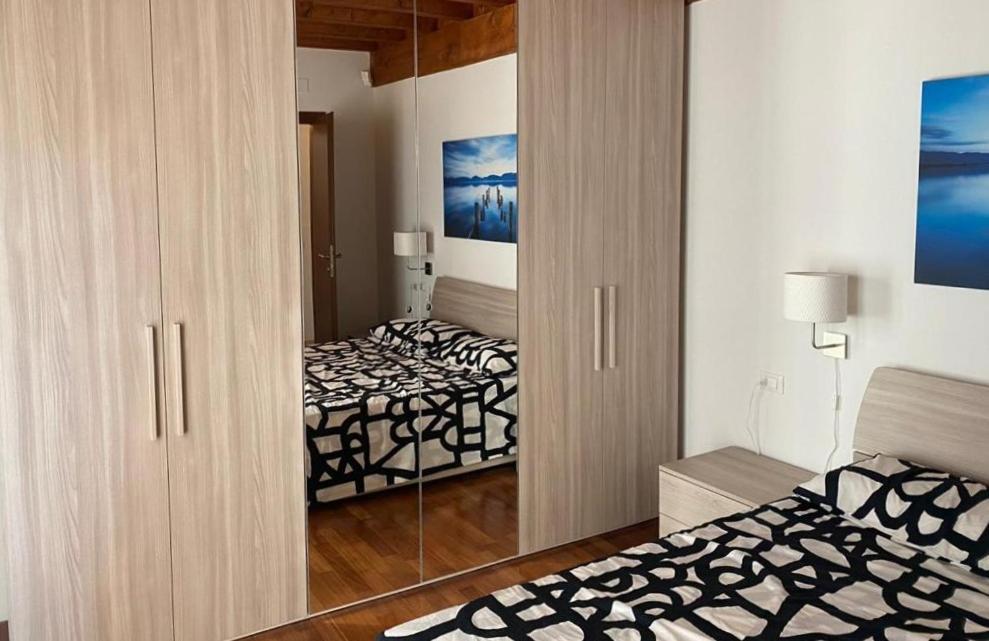 The Flowers - Apartments With Private Garden In Residence With Pool Manerba del Garda Exterior foto